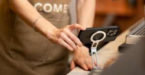 A Must-Have for Healthy Diet Creators: Magnetic Phone Stand Makes Shooting Easier A Must-Have for Healthy Diet Creators: Magnetic Phone Stand Makes Shooting Easier